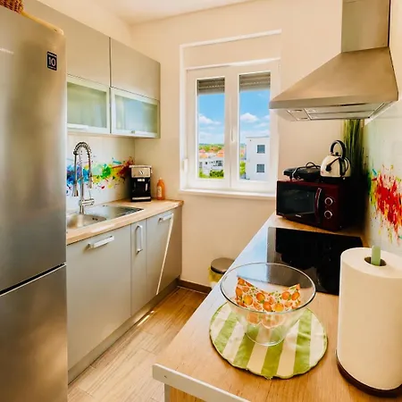 Tilda Apartment